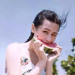 娱乐吃瓜群头像图片女生,揭秘娱乐吃瓜群中的时尚女神